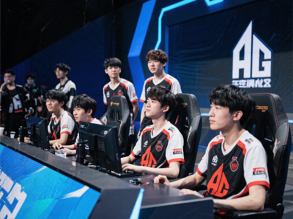 更在决赛中 更在决赛中